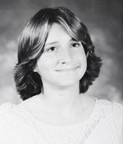 Julia Pombo, Class of 1981
